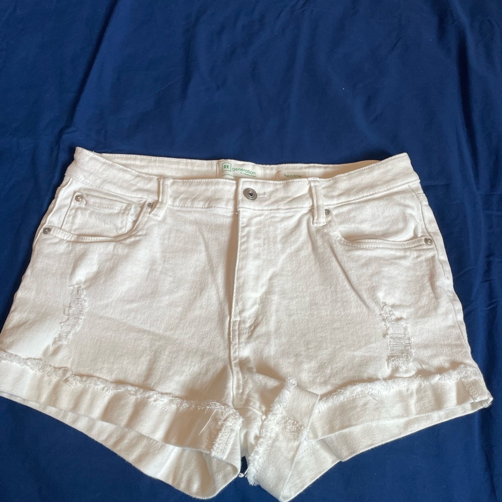 Stylish White Denim Shorts